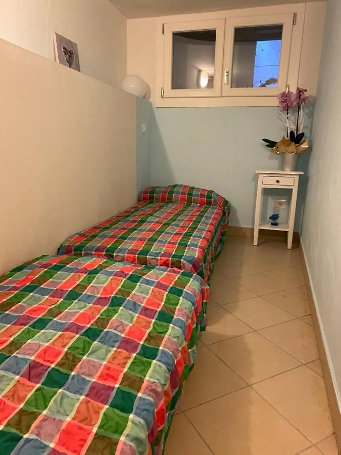 Apartment Casa Vacanze Gardiolina San Felice del Benaco
