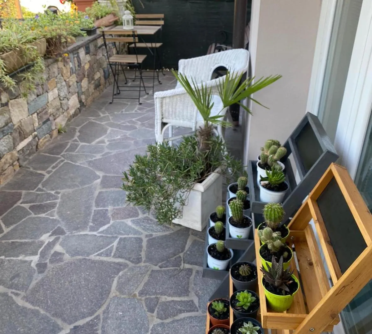 Casa Vacanze Gardiolina San Felice del Benaco Apartment